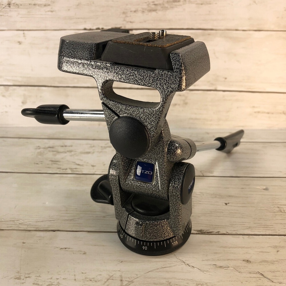 Gitzo G1172 Rational 1 3-Way Pan-Tilt Tripod Head with Quick Release Plate Grey